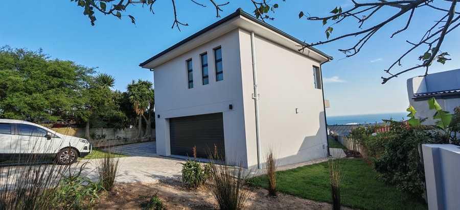 4 Bedroom Property for Sale in Dana Bay Western Cape